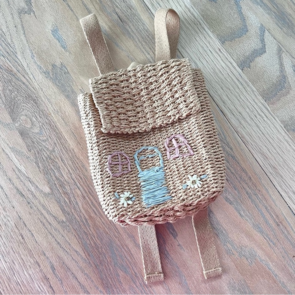 Zara Beige Woven Shoulder Bag for toddlers / little girls with Branded Interior